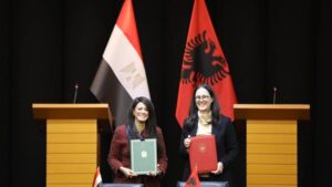 «المشاط» توقع مذكرتي تفاهم لتبادل الخبرات لتعزيز الاستثمارات المشتركة بين مصر وألبانيا