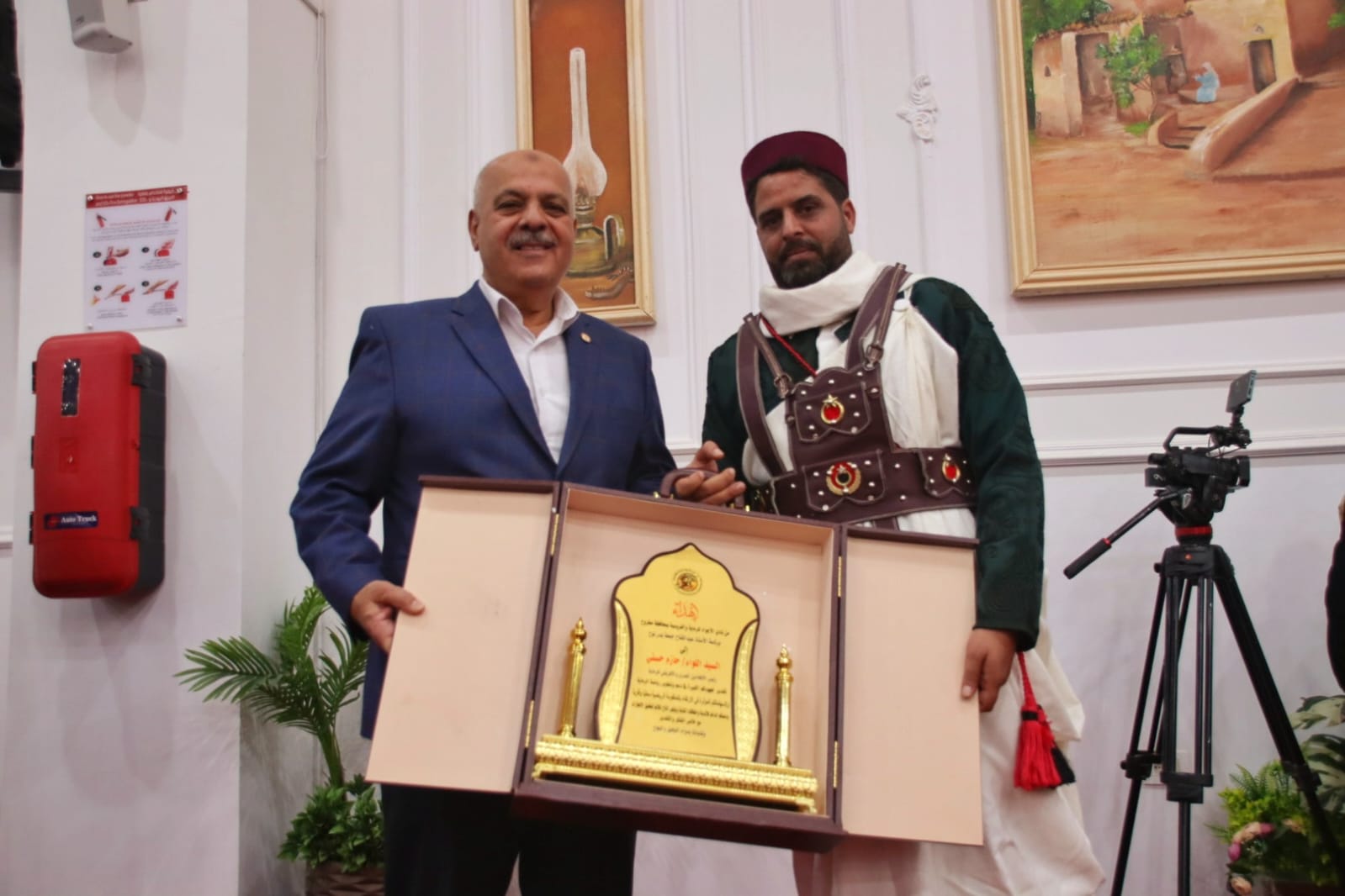 وزير الرياضة ورئيس الاتحاد المصري للرماية يفتتحان ميدان الرماية الجديد بالخارجة دعما للرياضات النوعية 4 وزير الرياضة ورئيس الاتحاد المصري للرماية يفتتحان ميدان الرماية الجديد بالخارجة دعما للرياضات النوعية