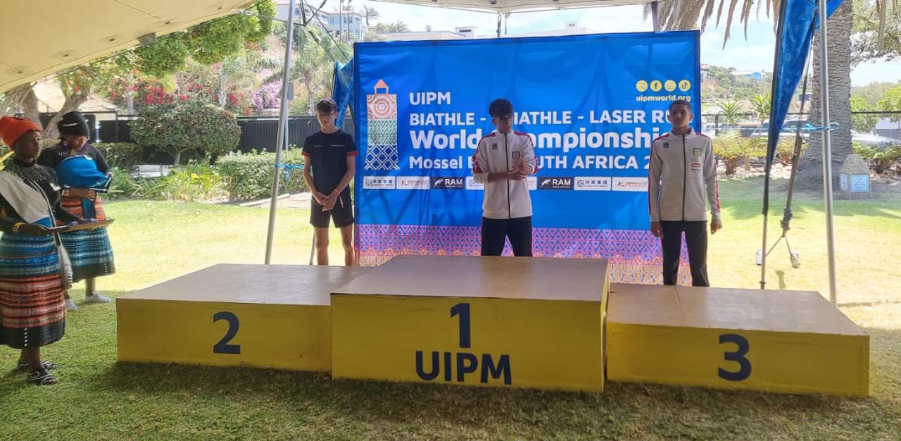 ذهب عالمي جديد لمصر.. عمر أحمد زيدان يتوج بطلاً للعالم في الليزر رن 2 ذهب عالمي جديد لمصر.. عمر أحمد زيدان يتوج بطلاً للعالم في الليزر رن