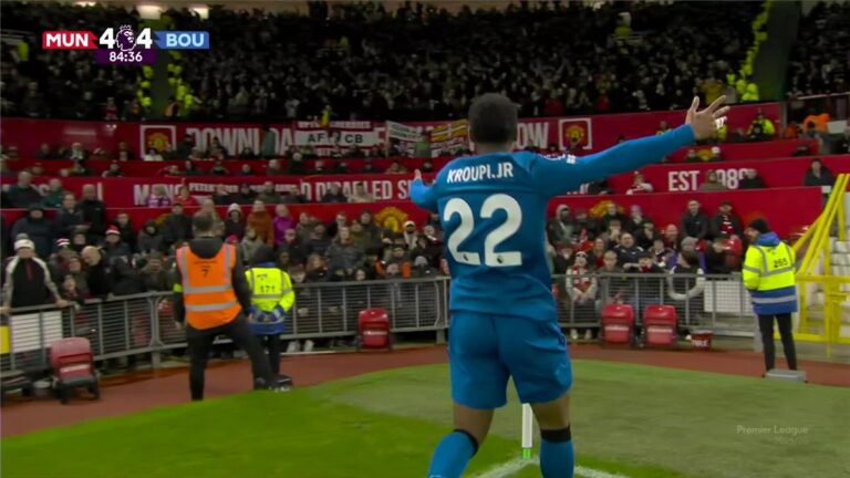 فيديو | مباراة الـ 8 أهداف.. بورنموث يخطف تعادلاً مثيرًا من مانشستر يونايتد في الدوري الإنجليزي فيديو | مباراة الـ 8 أهداف.. بورنموث يخطف تعادلاً مثيرًا من مانشستر يونايتد في الدوري الإنجليزي