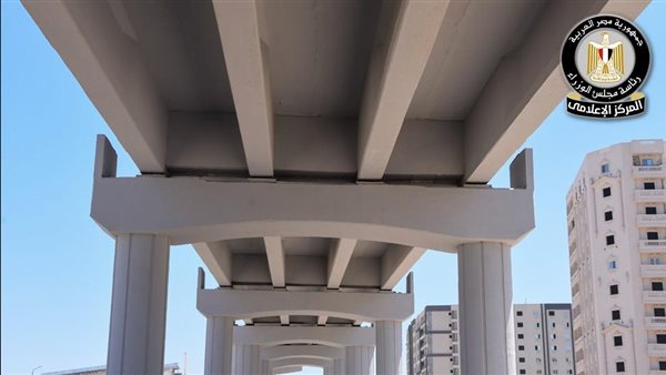 الحكومة توضح حقيقة الفيديو المتداول بشأن وجود عيوب هندسية بكوبري "45 الدولي" بالإسكندرية الحكومة توضح حقيقة الفيديو المتداول بشأن وجود عيوب هندسية بكوبري "45 الدولي" بالإسكندرية