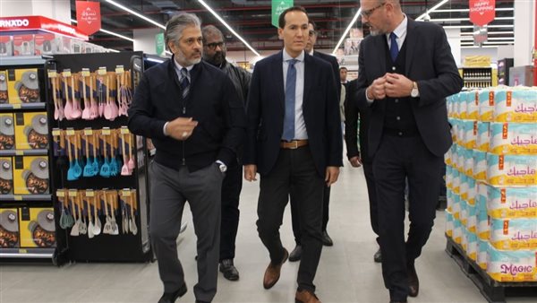 استثمارات جديدة بقطاع التجارة الداخلية بالقاهرة الجديدة استثمارات جديدة بقطاع التجارة الداخلية بالقاهرة الجديدة