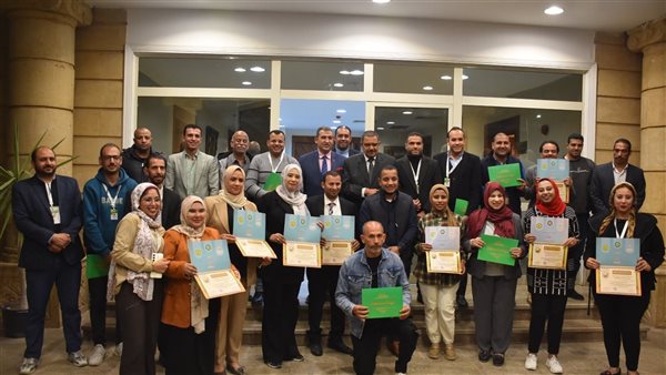 القابضة لمياه الشرب تشارك في فعاليات الملتقى العربي الإفريقي للشباب والبيئة القابضة لمياه الشرب تشارك في فعاليات الملتقى العربي الإفريقي للشباب والبيئة