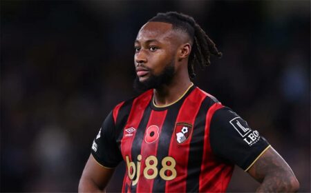 جوارديولا يحفز عملاقًا إنجليزيًا للدخول في سباق التعاقد مع سيمينيو