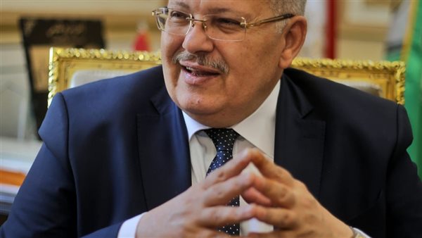 رئيس جامعة القاهرة يهنئ الخشت لتكريمه بجامعة السوربون تقديرًا لإسهاماته الفكرية والعلمية رئيس جامعة القاهرة يهنئ الخشت لتكريمه بجامعة السوربون تقديرًا لإسهاماته الفكرية والعلمية