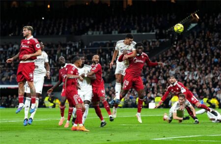 فيديو | جمهور ريال مدريد يهاجم لاعب الفريق أمام إشبيلية.. ورد فعل مثير للقلق فيديو | جمهور ريال مدريد يهاجم لاعب الفريق أمام إشبيلية.. ورد فعل مثير للقلق