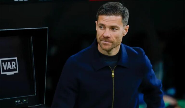 ألونسوعن تصرف جماهير ريال مدريد مع فينيسيوس: هم أصحاب القرار.. ومستعد لأي شيء