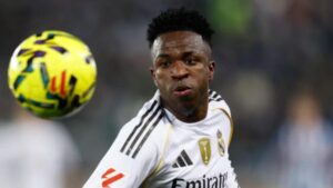 فيليكس دياز يبرز قلق إدارة ريال مدريد بشأن فينيسيوس بعد مباراة إشبيلية