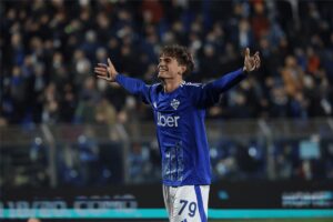 نيكو باز يكسر صمته حول العودة لـ ريال مدريد الصيف المقبل