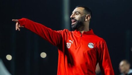 صلاح يتقدم للفراعنة في شباك زيمبابوي