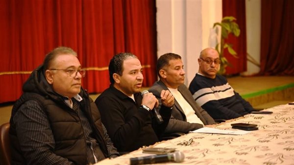 نادي الصيد يجتمع بالأجهزة الفنية والطبية ويشدد على الالتزام بالأكواد الطبية نادي الصيد يجتمع بالأجهزة الفنية والطبية ويشدد على الالتزام بالأكواد الطبية