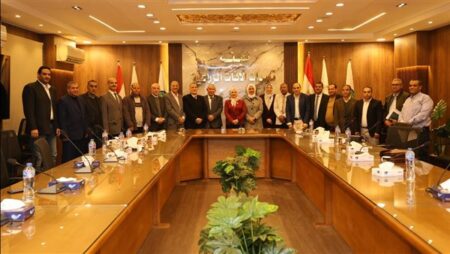 "الزراعة" تبحث آليات تطوير برنامج تأهيل مطبقي مبيدات الآفات الزراعية