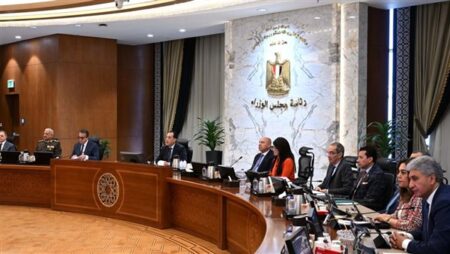 10 قرارات جديدة للحكومة.. تعرف عليها