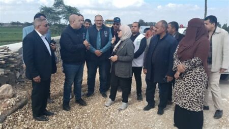 نائب محافظ الجيزة يتابع ميدانيًا نسب تنفيذ أعمال الخطة الاستثمارية للرصف بطريق ترعة الزمر