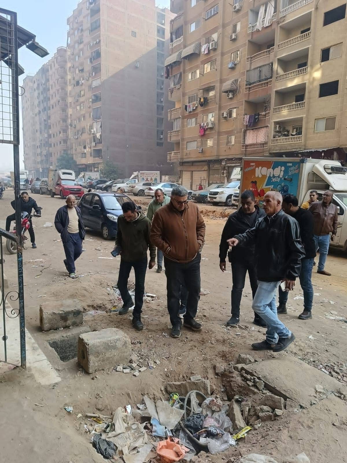 متابعة مشروع تطوير شارع الإخلاص بحي الطالبية