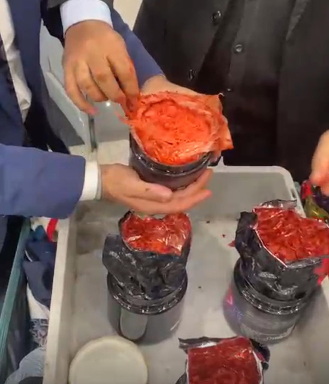 ضربات متتالية لمافيا الكيف.. جمارك مطار القاهرة تتصدي لهجمات مهربي المخدرات بضبط 11 كيلو ونصف مجددًا