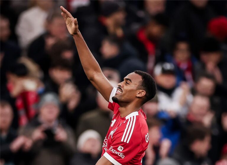 فيديو | جرافنبيرخ يسجل هدف ليفربول الأول أمام ولفرهامبتون.. ويحتفل بطريقة جوتا