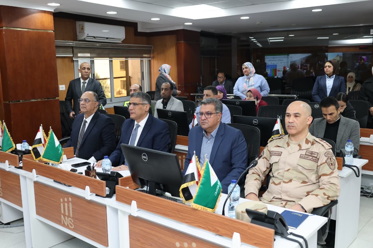 محافظ الجيزة يتابع أعمال فتح لجان جولة الإعادة لانتخابات مجلس النواب