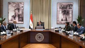 رئيس الوزراء يتابع أنشطة ومشروعات الهيئة العربية للتصنيع في مجال الصناعات المدنية والتدريب والتأهيل