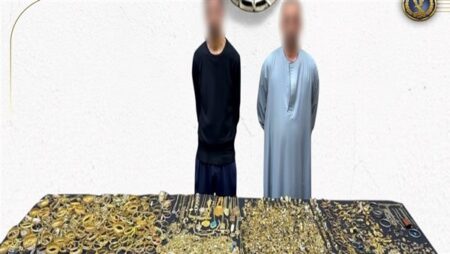 الداخلية تكشف سرقة مشغولات ذهبية من محل بالدرب الأحمر وتضبط المتهم
