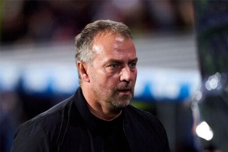 سبورت: برشلونة يتلقى ضربة موجعة قبل 2026.. وينتظر معجزة