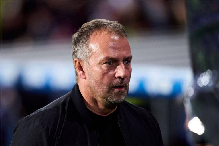 سبورت: برشلونة يتلقى ضربة موجعة قبل 2026.. وينتظر معجزة