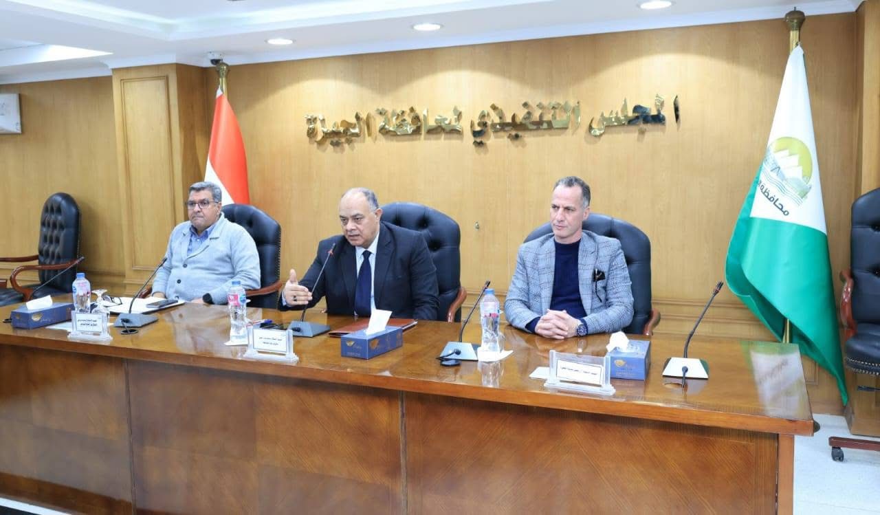 الجيزة تبحث استعدادات تنفيذ الموجة 28 لإزالة التعديات على أراضي أملاك الدولة 4 الجيزة تبحث استعدادات تنفيذ الموجة 28 لإزالة التعديات على أراضي أملاك الدولة