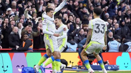 ريندرز بعد فوز مانشستر سيتي على نوتينجهام: جوارديولا جعلني أرى كرة القدم بشكل مختلف ريندرز بعد فوز مانشستر سيتي على نوتينجهام: جوارديولا جعلني أرى كرة القدم بشكل مختلف