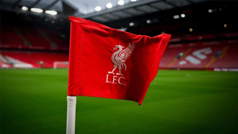 ليفربول يعلن رحيل مدربه في بيان رسمي