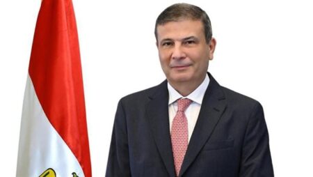 وزير الزراعة يهنئ الرئيس السيسي بمناسبة العام الميلادي الجديد