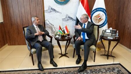 زيادة فرص التعاون المصري - الأردني في مجالات البترول والغاز الطبيعي والتعدين
