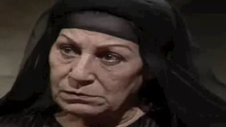 من زواج سري إلى أسرة واحدة.. محمود سعد يكشف تفاصيل صادمة عن زوزو نبيل -(فيديو)