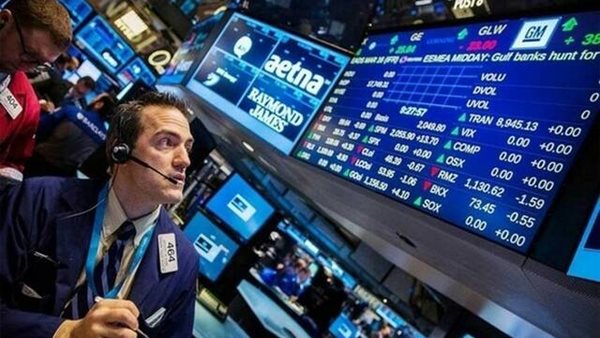 الأسهم الأمريكية تفتتح على تباين مع ترقب الأسواق لاجتماع الاحتياطي الفيدرالي الأسهم الأمريكية تفتتح على تباين مع ترقب الأسواق لاجتماع الاحتياطي الفيدرالي