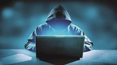 بعد تحذير مستخدمي الهواتف الذكية.. خطوات لاستعادة هاتفك بعد الاختراق بعد تحذير مستخدمي الهواتف الذكية.. خطوات لاستعادة هاتفك بعد الاختراق