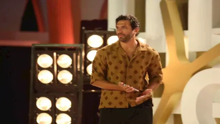 "بإطلالة كاجول".. حسن الرداد يتألق بلوك مختلف