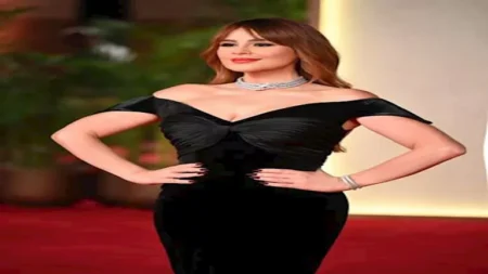 كارول سماحة تستعرض إطلالتها في ختام مهرجان البحر الأحمر والجمهور يعلق (صور) كارول سماحة تستعرض إطلالتها في ختام مهرجان البحر الأحمر والجمهور يعلق (صور)