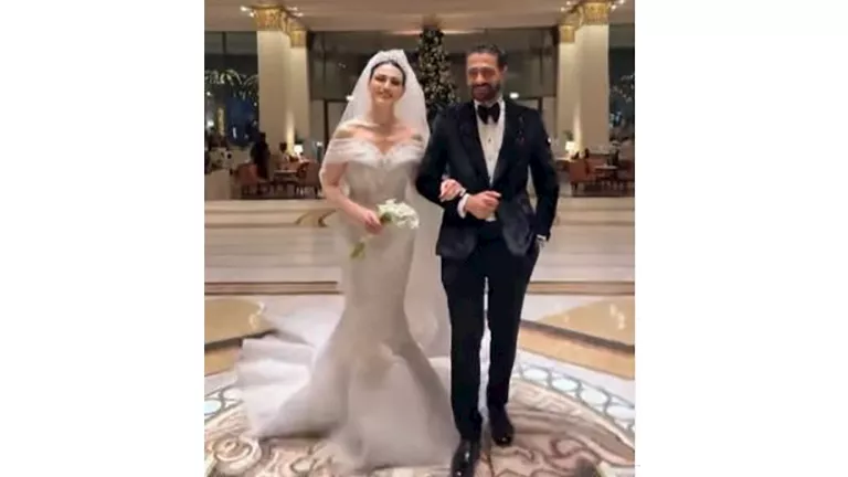 دارين حداد تنشر فيديو جديد من حفل زفافها.. والنجوم يهنئونها دارين حداد تنشر فيديو جديد من حفل زفافها.. والنجوم يهنئونها