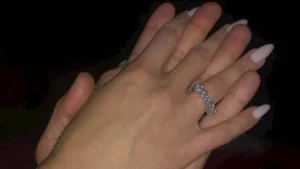 "استحملتي عصبيتي ومؤمنة بيا".. محمد فراج يحتفل بعيد ميلاد بسنت شوقي