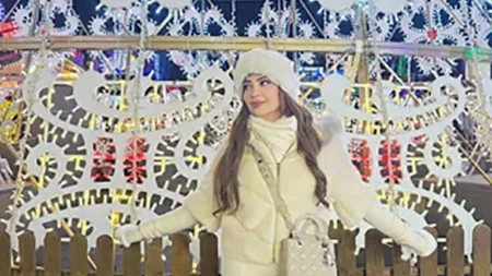 نسرين طافش بإطلالة شتوية في وينتر وندرلاند وتنشر صورًا جديدة