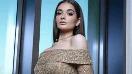 خطفت الأنظار بالأسود.. ملك أحمد زاهر بفستان جذاب خطفت الأنظار بالأسود.. ملك أحمد زاهر بفستان جذاب