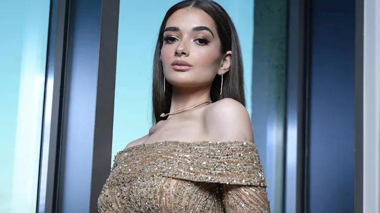 خطفت الأنظار بالأسود.. ملك أحمد زاهر بفستان جذاب خطفت الأنظار بالأسود.. ملك أحمد زاهر بفستان جذاب