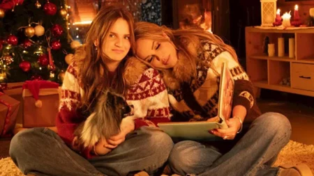 "شبه مامتها".. أول ظهور لـ ابنة نيكول سابا في كليب "تلج تلج" احتفالا بالكريسماس