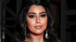 آيتن عامر بلوك ناعم.. لماذا اختارت هذا اللون؟