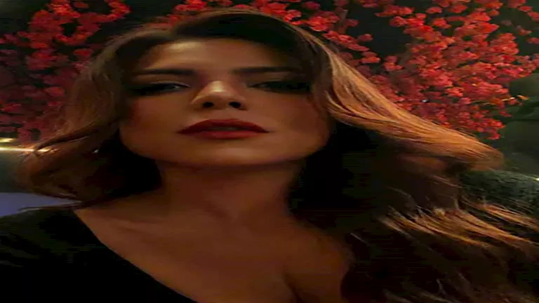 "البرنسيسة".. ناهد السباعي بإطلالة جريئة في أحدث ظهور لها "البرنسيسة".. ناهد السباعي بإطلالة جريئة في أحدث ظهور لها