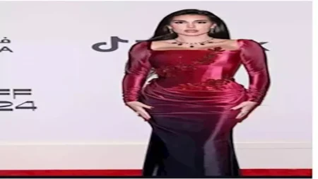 قبل انطلاق مهرجان البحر الأحمر.. 20 صورة لـ إطلالات خطفت الأنظار في الدورات السابقة