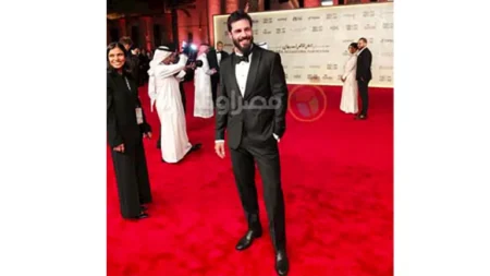 سركان شاي أوغلو يصل حفل افتتاح الدورة الخامسة من مهرجان البحر الأحمر السينمائي