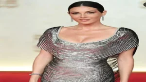 رزان جمال تتألق بإطلالة ملكية تخطف الأنظار برفقة أحمد مالك