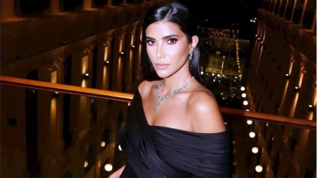 بفستان جريء.. ريم سامي بجلسة تصوير في ثاني أيام مهرجان البحر الأحمر (صور) بفستان جريء.. ريم سامي بجلسة تصوير في ثاني أيام مهرجان البحر الأحمر (صور)