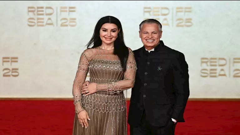 6 صور من أحدث ظهور لـ أروى جودة وزوجها في مهرجان البحر الأحمر السينمائي 6 صور من أحدث ظهور لـ أروى جودة وزوجها في مهرجان البحر الأحمر السينمائي