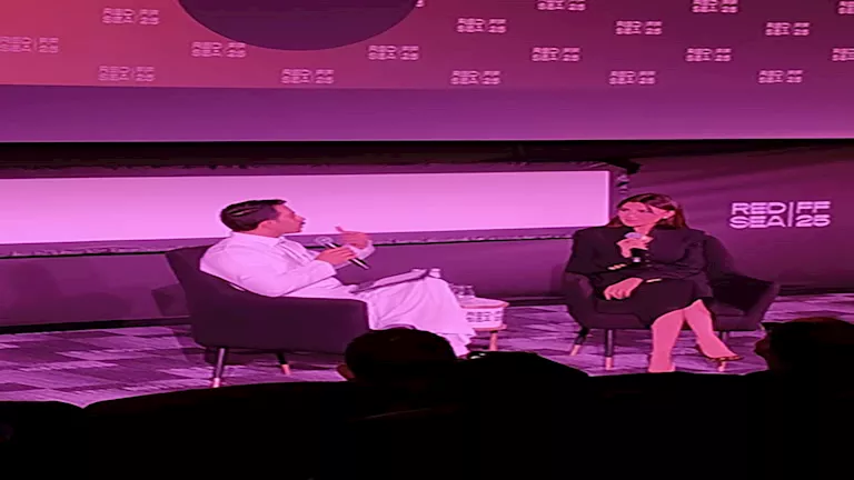 مي عمر: أنا شخص خجول والتمثيل حلمي من الطفولة مي عمر: أنا شخص خجول والتمثيل حلمي من الطفولة